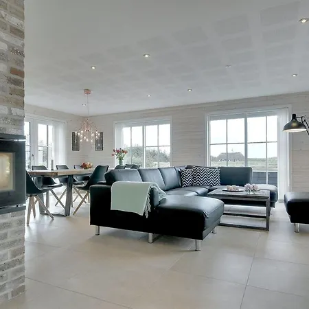 Dorte - 200m From The Sea By Interhome 펜션