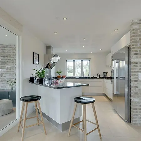 Dorte - 200m From The Sea By Interhome