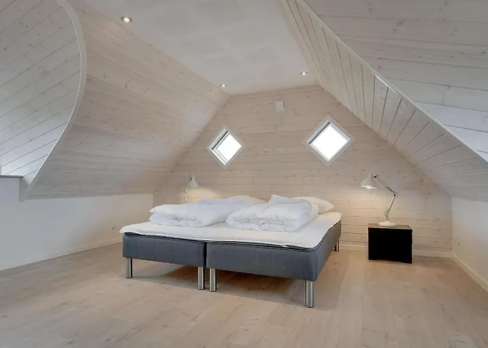 Dorte - 200m From The Sea By Interhome Blavand