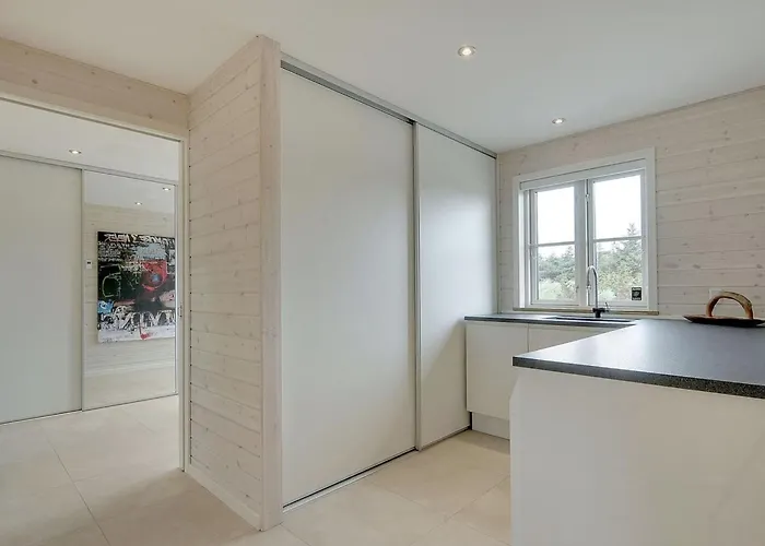 Dorte - 200m From The Sea By Interhome Blavand